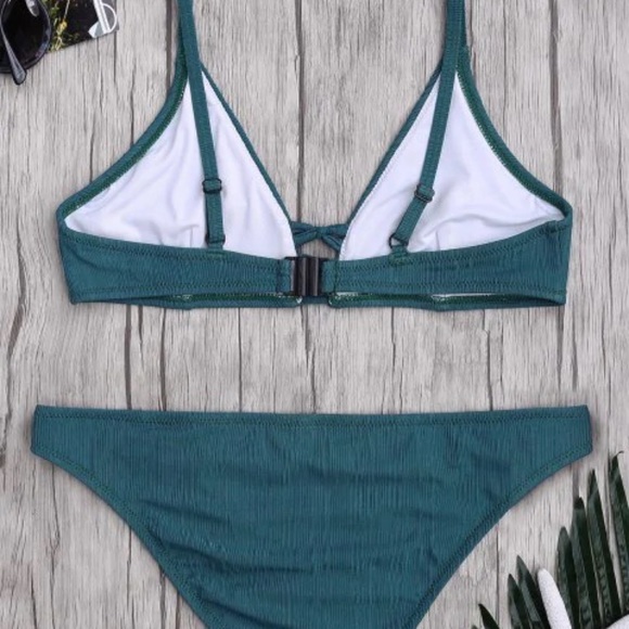 ZAFUL Criss Cross Spaghetti Strap Texture Bikini - Picture 2 of 4